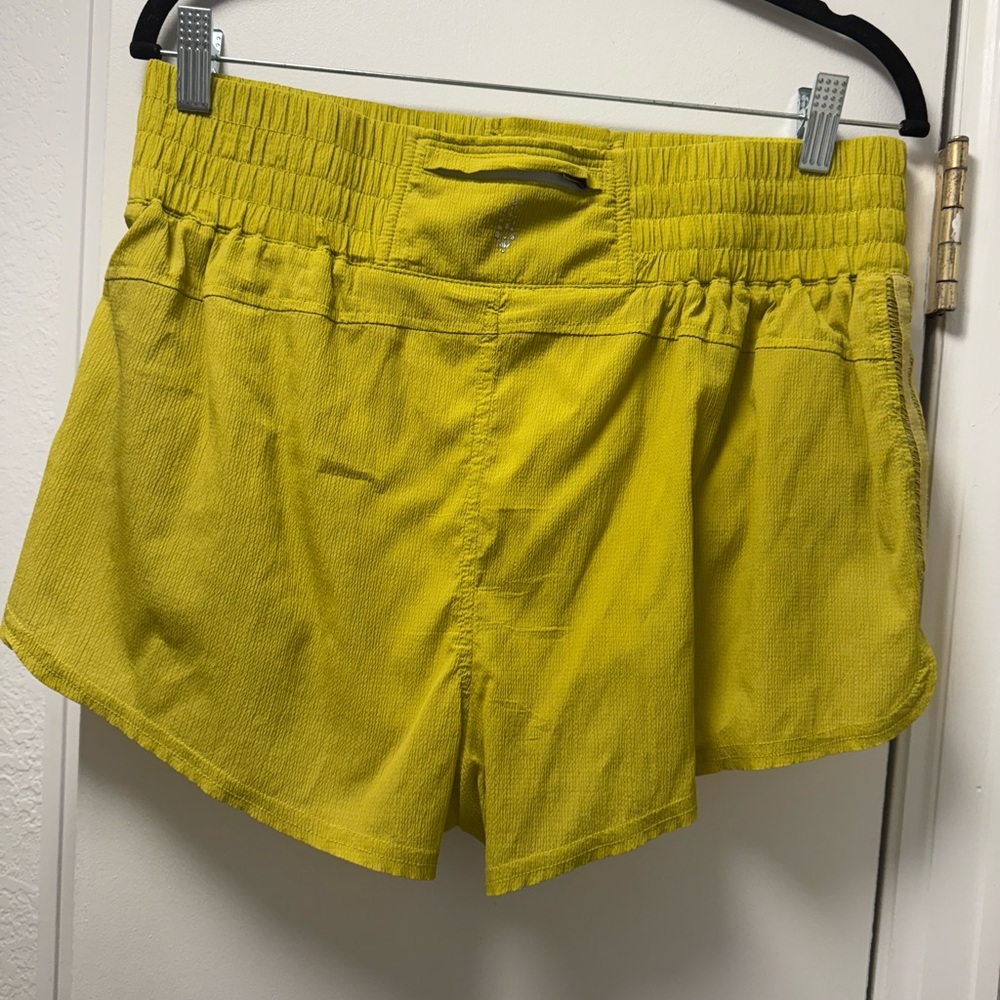 Free People Movement Chartreuse Running Shorts Lace Panel Lined Zip Pocket Size - Picture 2 of 5